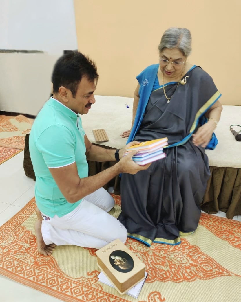A Transformative Meeting with Dr. Hansa Yogendra – My Foundation in Classical Yoga